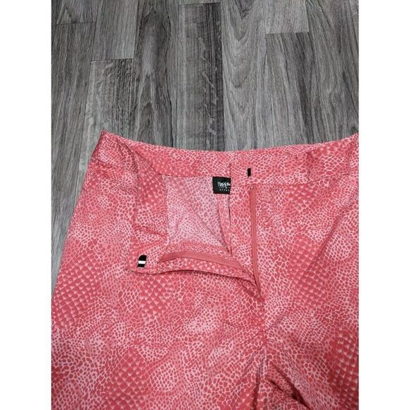 (3/$35) Mossimo Womens Size 10 Stretch Animal Print Pink Cropped Pants - Picture 4 of 11
